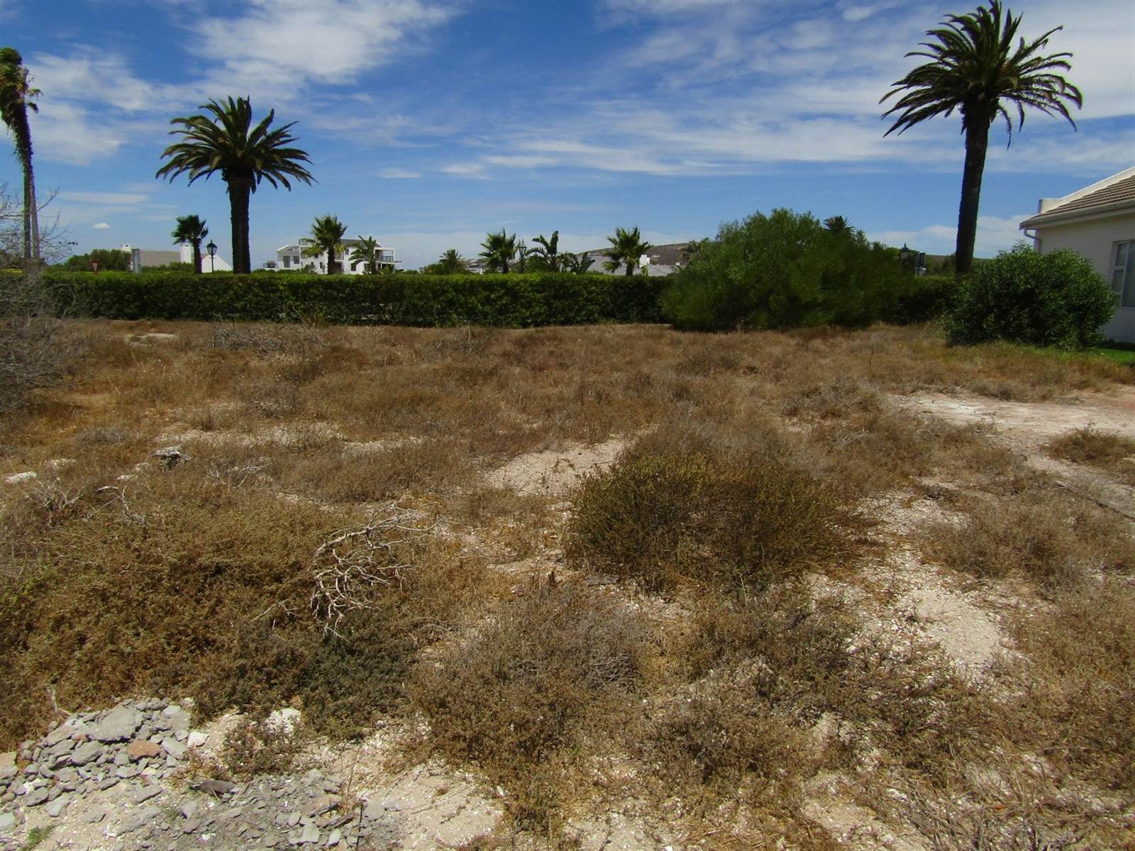 398 m² Land available in Shelley Point photo number 2