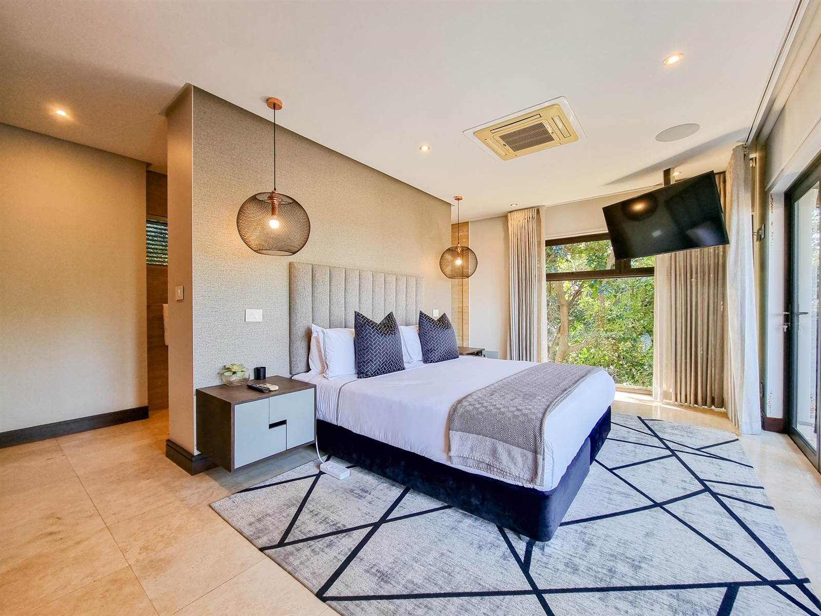 4 Bed House in Zimbali Estate photo number 23