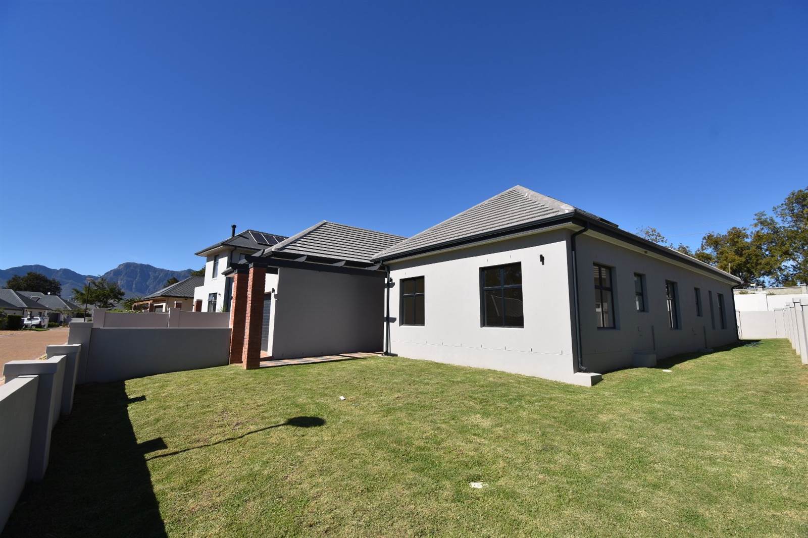 3 Bed House in Klein Parys photo number 20