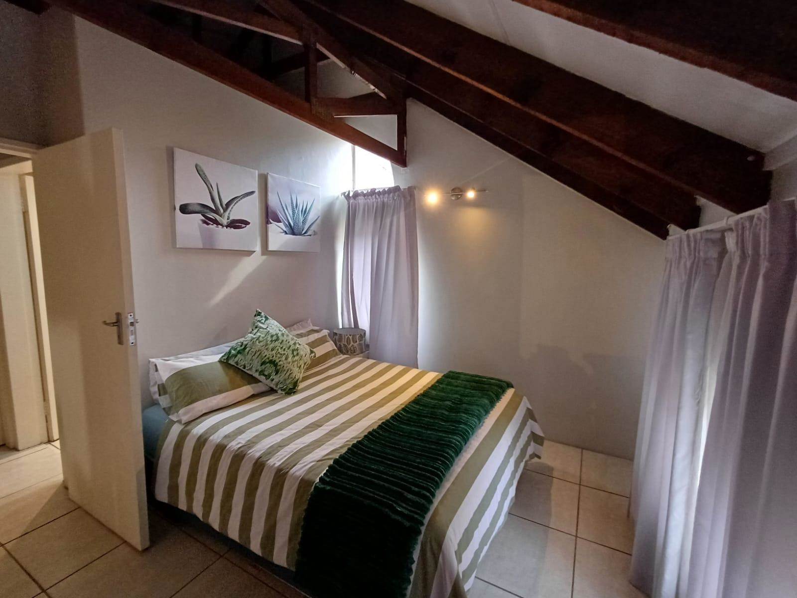 3 Bed Duplex in Garsfontein photo number 22