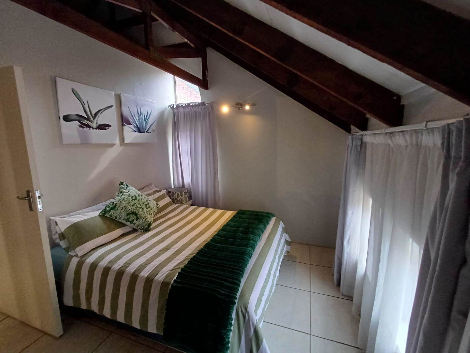 3 Bed Duplex in Garsfontein photo number 21