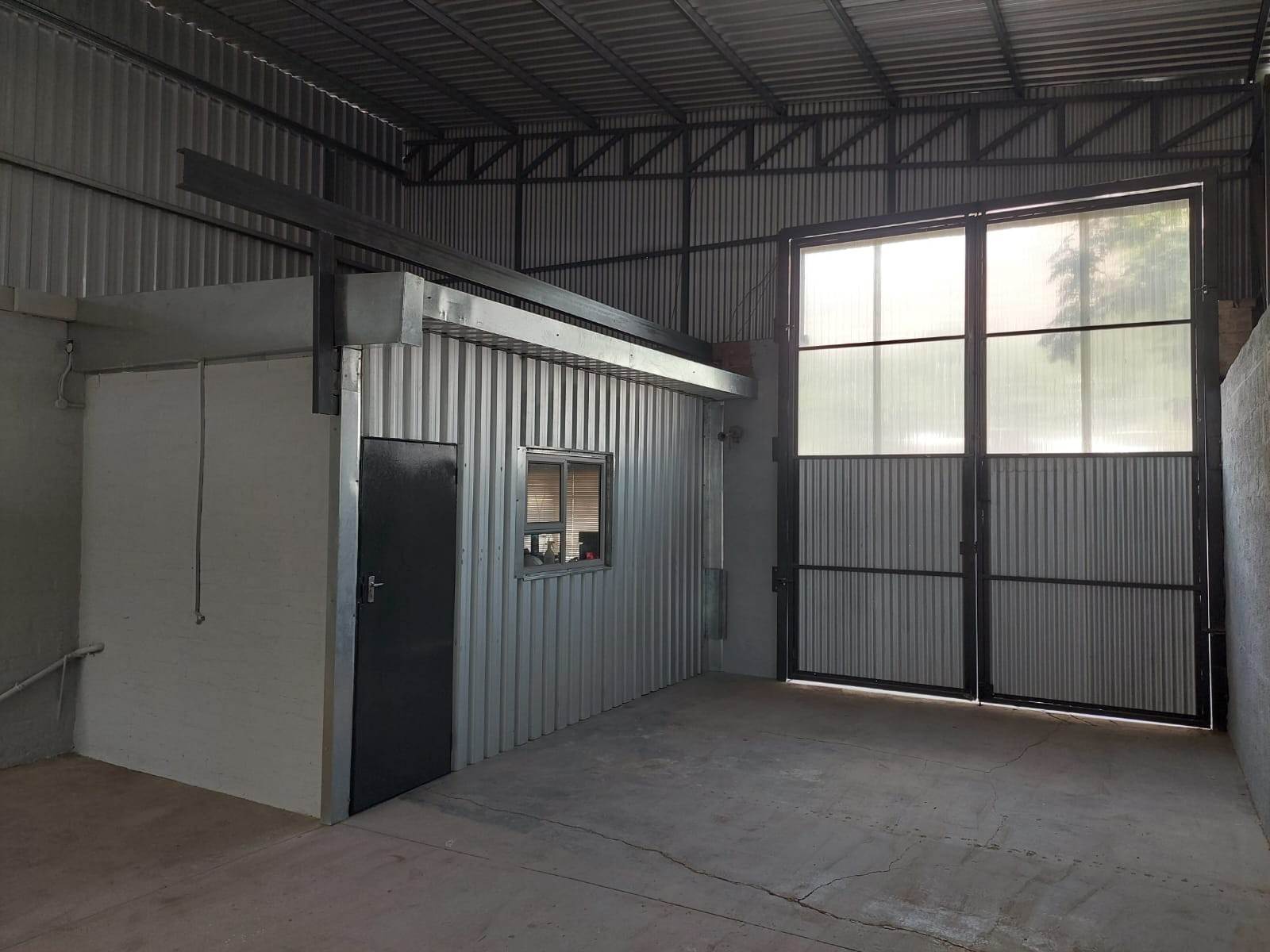 320  m² Industrial space in Springbok photo number 4