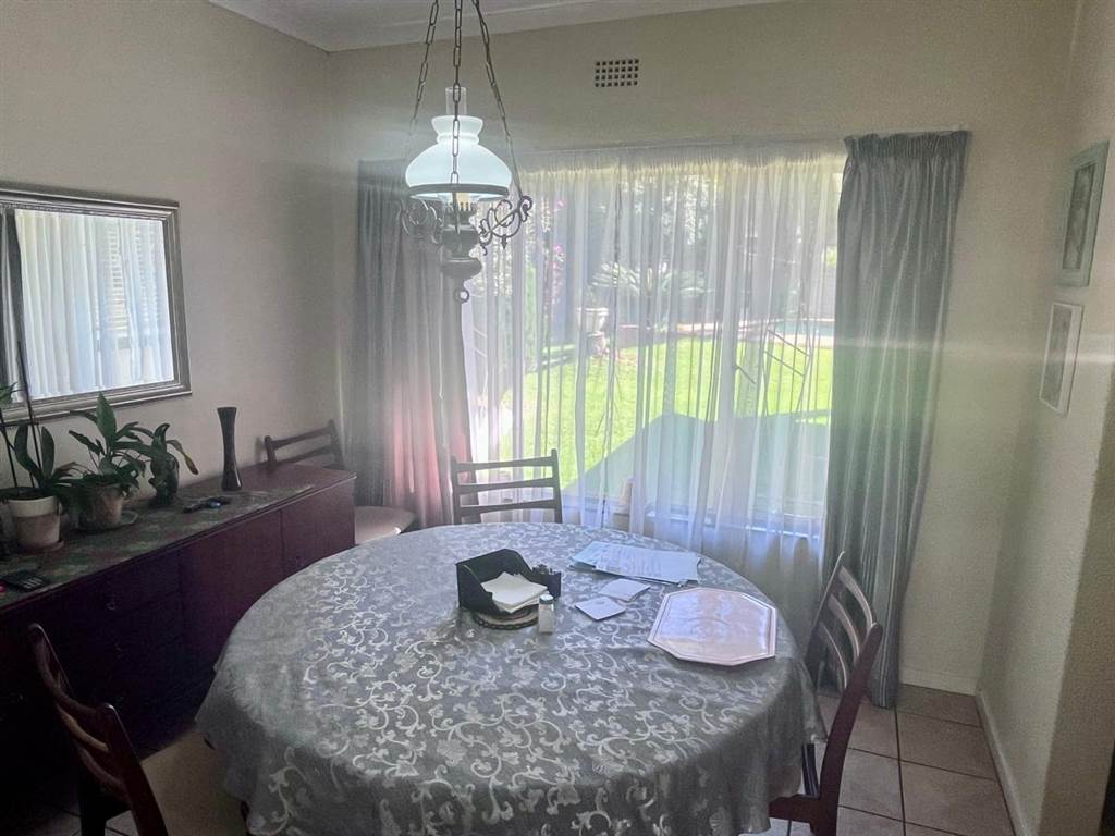 3 Bed House for sale in Brackendowns T4629630 Private Property