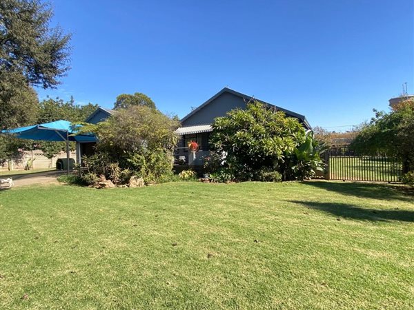 3 Bedroom House 3 Bedroom House
