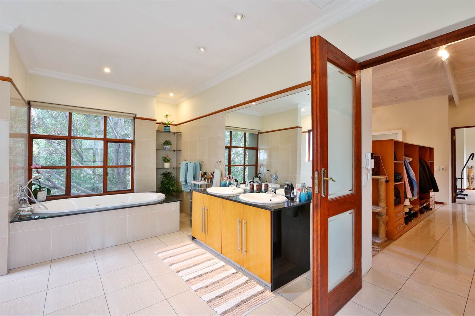 4 Bed House in Craighall photo number 14