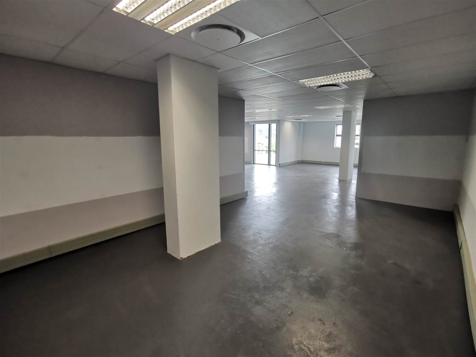 148  m² Commercial space in New Town Centre photo number 6
