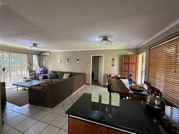 3 Bed Townhouse in Waterkloof Park