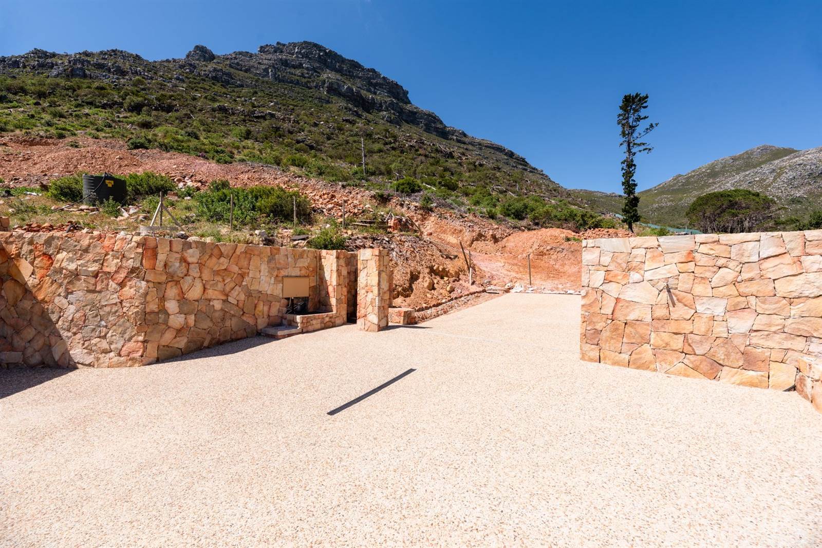 2.1 ha Land available in Hout Bay and surrounds photo number 15