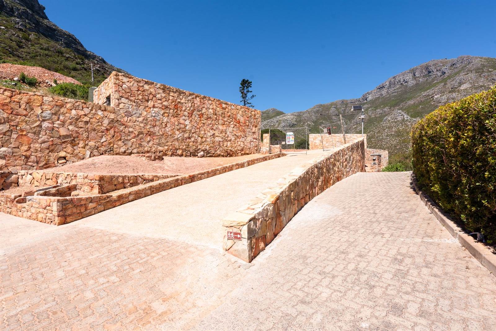 2.1 ha Land available in Hout Bay and surrounds photo number 13