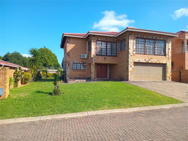 3 Bedroom House 3 Bedroom House