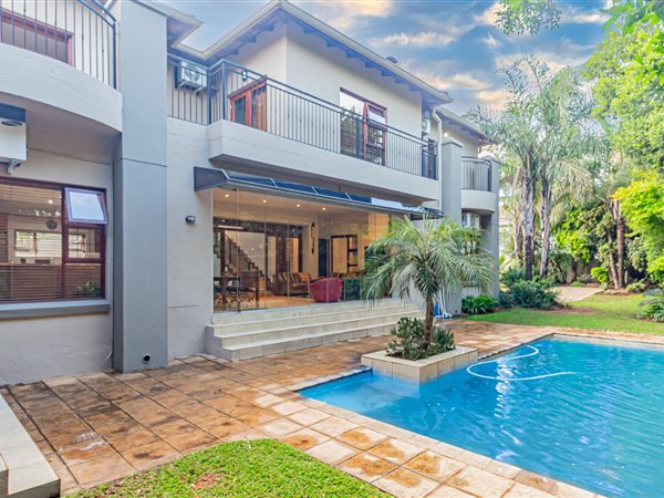 4 Bedroom House 4 Bedroom House