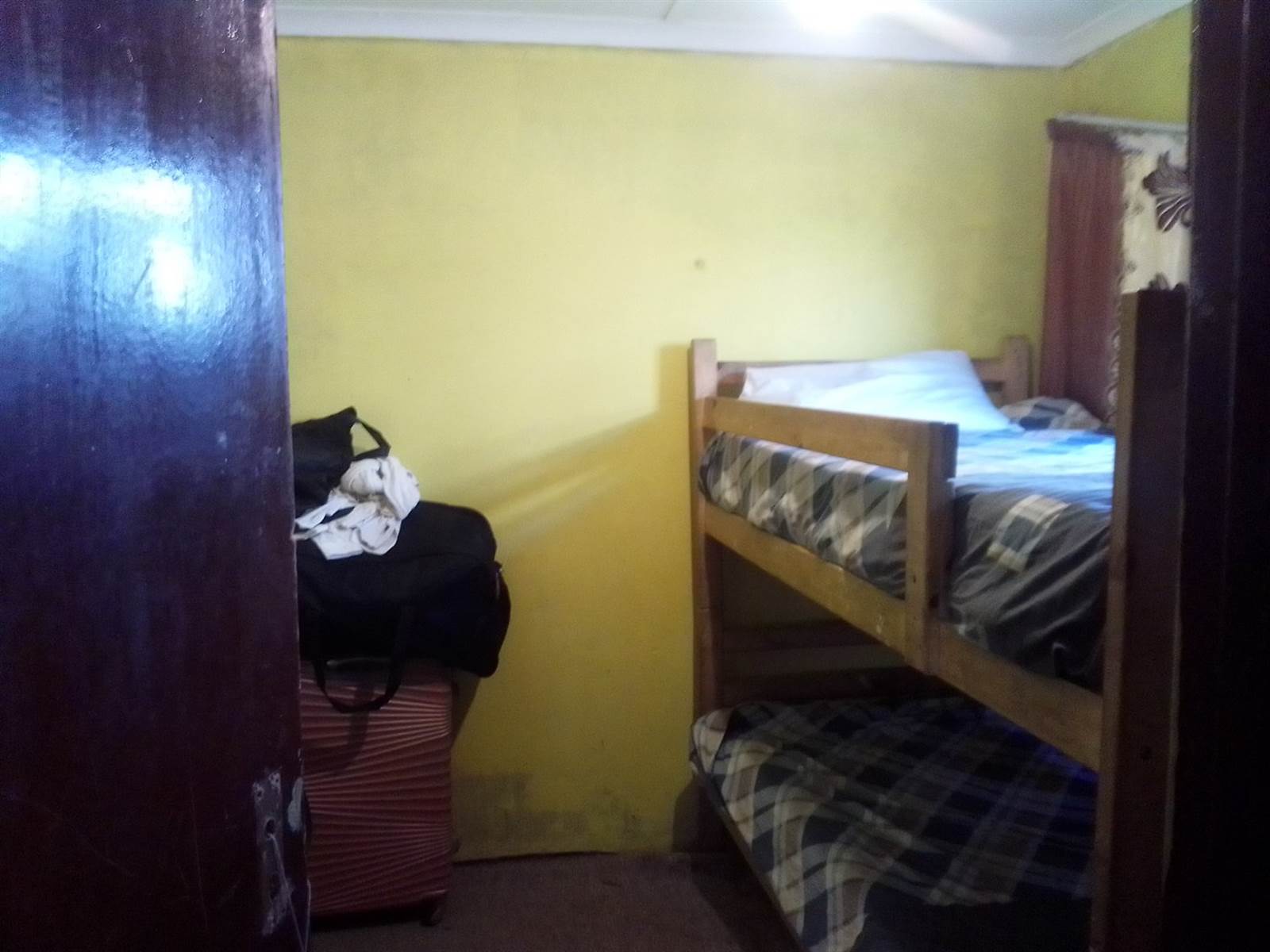 2 Bed House in Kraaifontein Central photo number 11