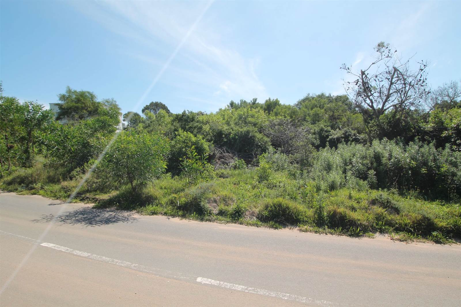 738 m² Land available in Forest Downs photo number 4