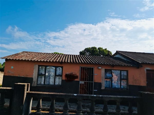3 Bedroom House 3 Bedroom House
