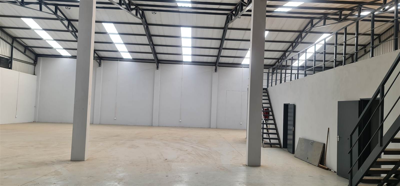 1125  m² Industrial space in Roodepoort Central photo number 8