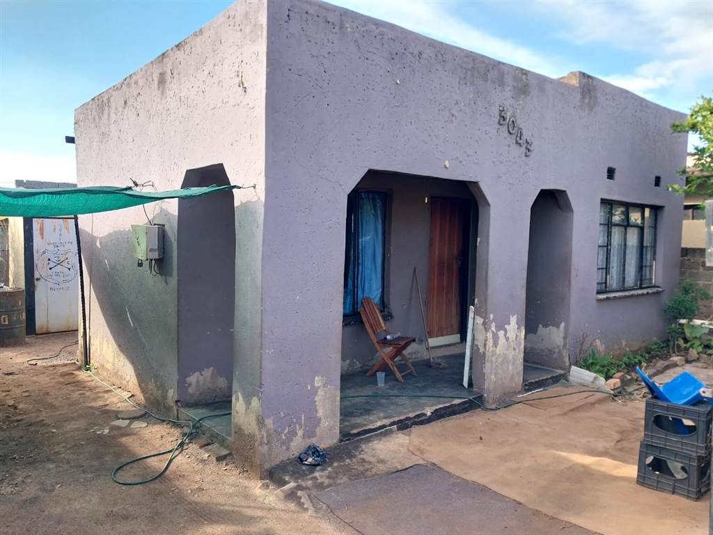 2 Bed House in Winnie Mandela photo number 4