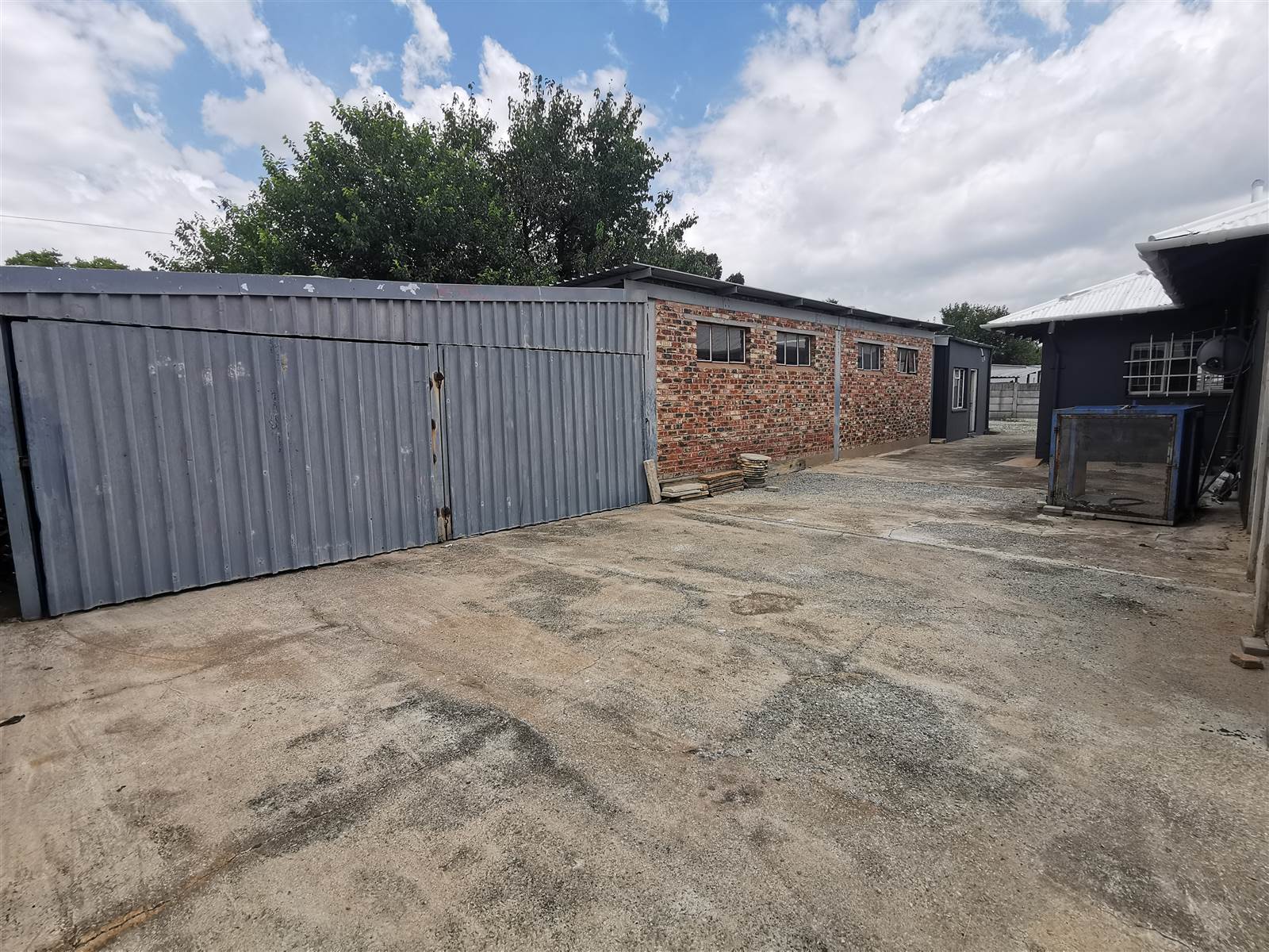 1487  m² Commercial space in Freemanville photo number 4