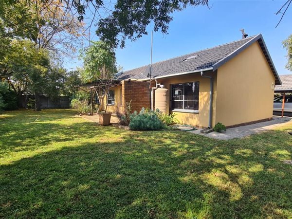 3 Bedroom House 3 Bedroom House