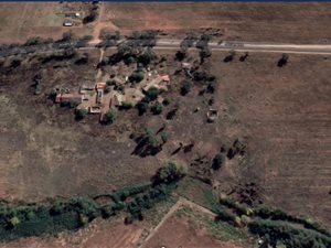 33.6 ha Land available in Blue Saddle Ranches