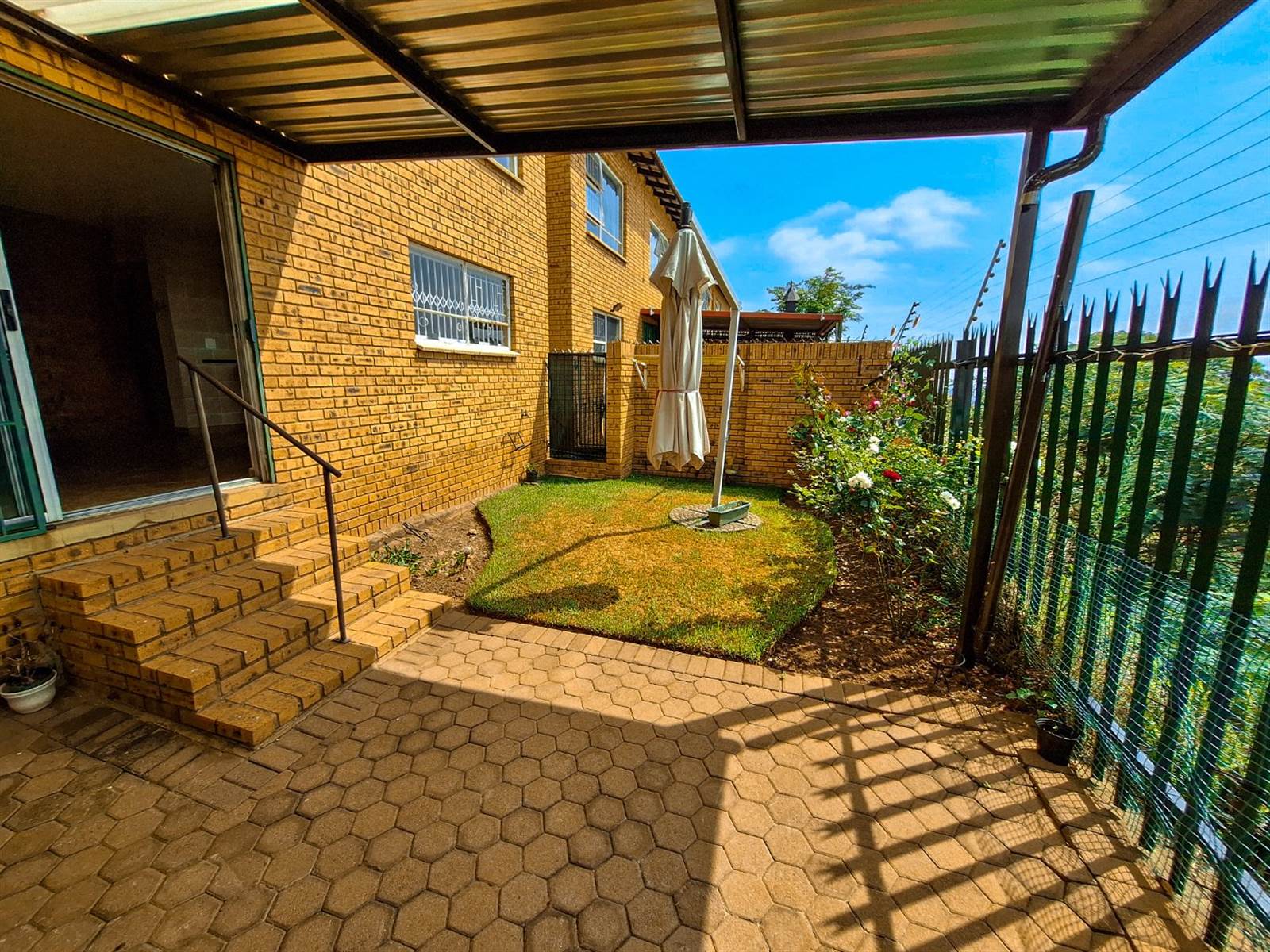 3 Bed Townhouse in Rangeview photo number 17