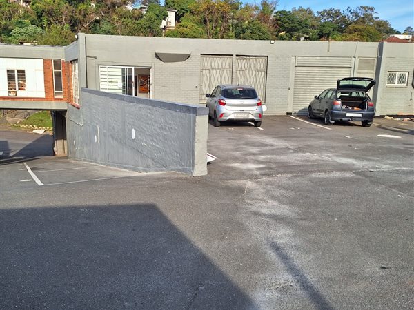240  m² Commercial space in Park Hill