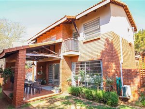 3 Bed Townhouse in Die Wilgers