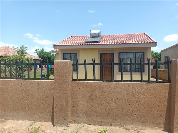 2 Bedroom House 2 Bedroom House