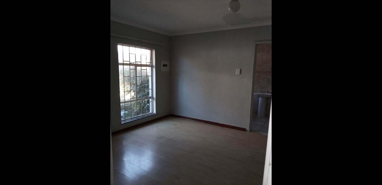 6 Bed Flat in Secunda photo number 14