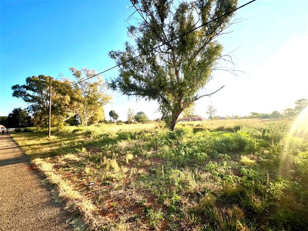 4064 m² Land available in Henley on Klip