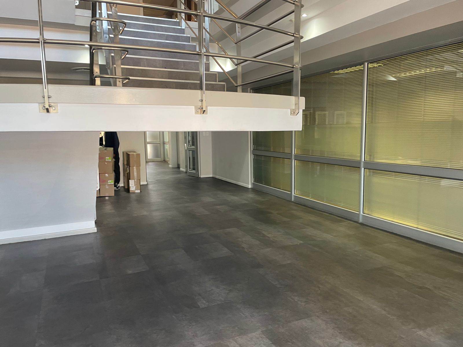 242  m² Commercial space in Plattekloof photo number 14
