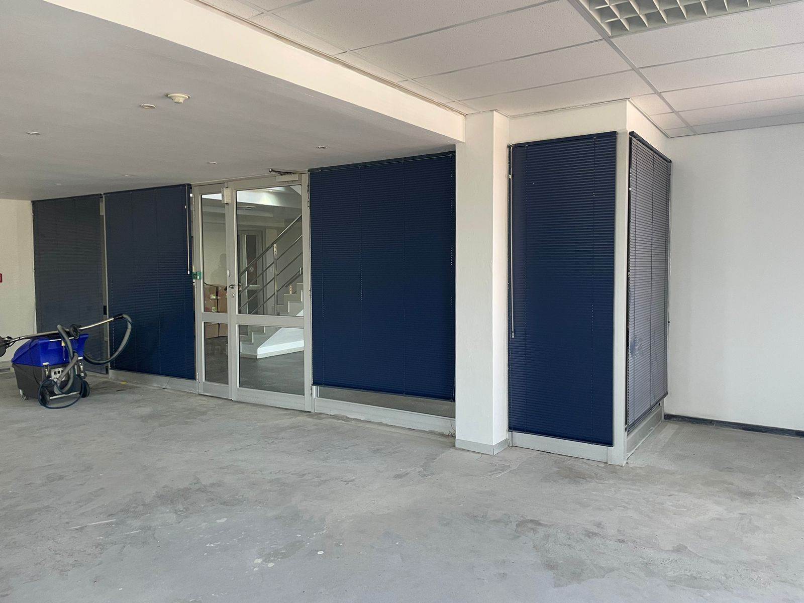 242  m² Commercial space in Plattekloof photo number 10