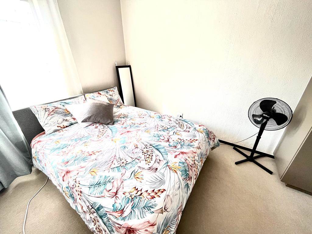 2 Bed Apartment in Craigavon photo number 11