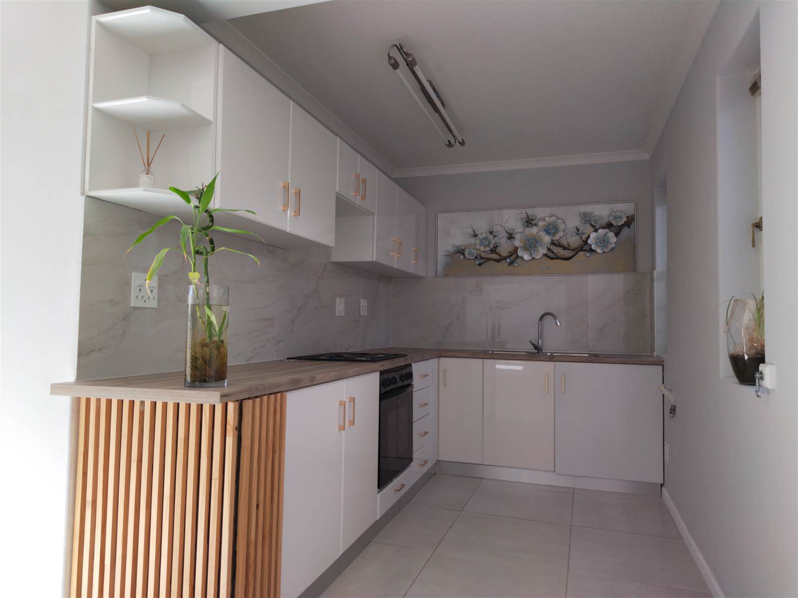 2 Bed Duplex in Panorama photo number 5