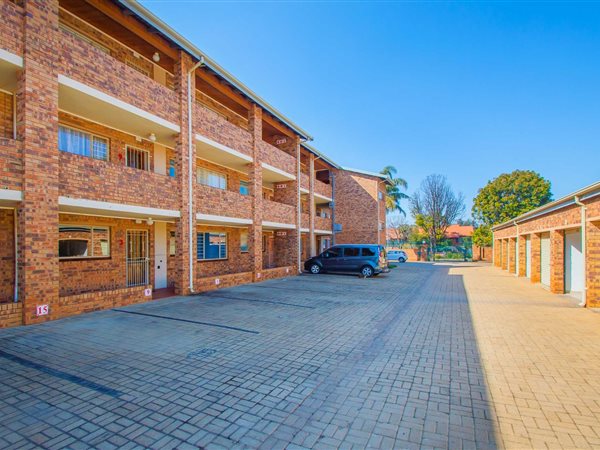 3 Bedroom Apartment 3 Bedroom Apartment