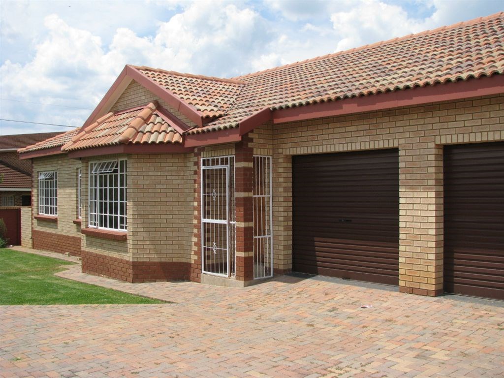 3 Bed House in Parys photo number 2