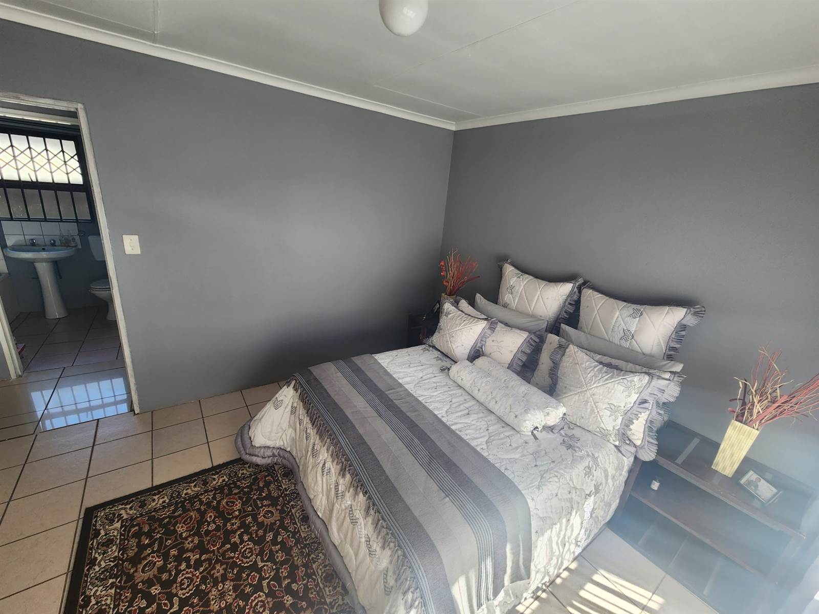 2 Bed House in Protea Glen photo number 29