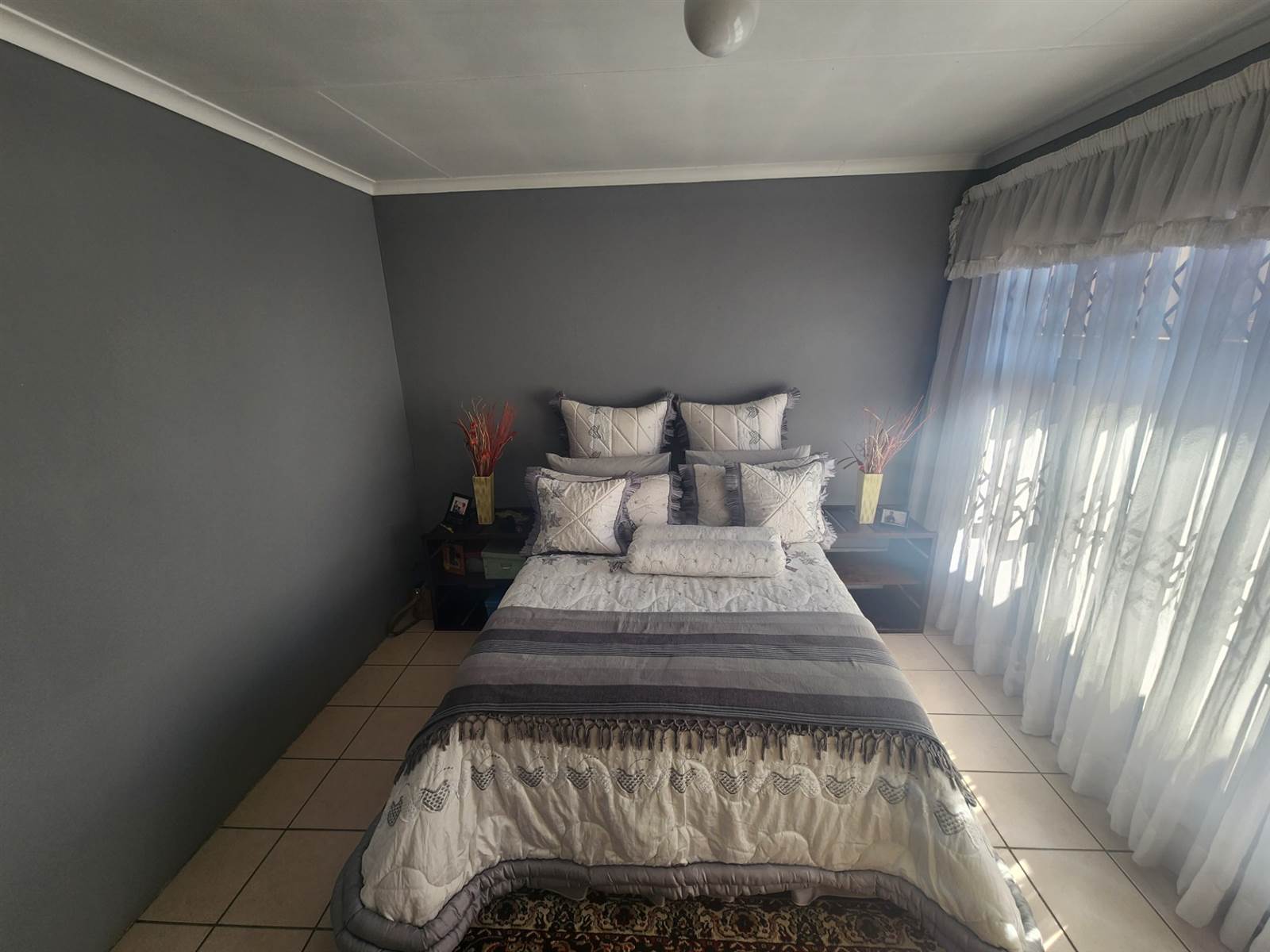 2 Bed House in Protea Glen photo number 28