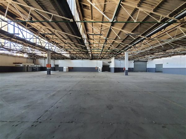 2 074  m² Industrial space