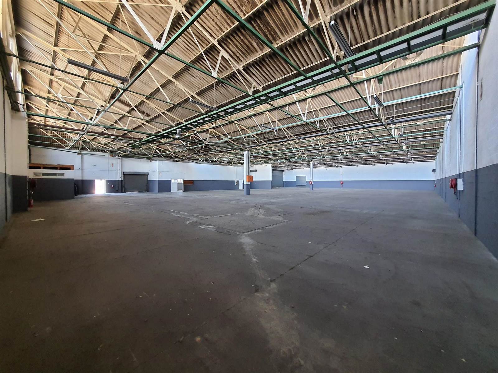 2074  m² Industrial space in Kuilsriver photo number 5