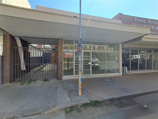 110  m² Commercial space