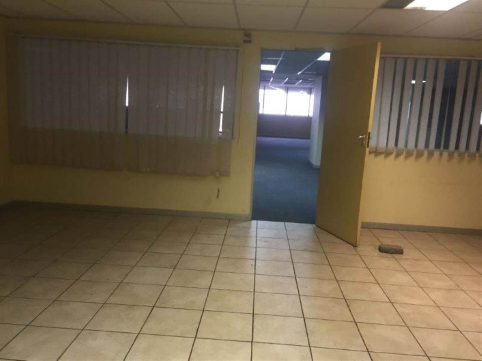 3100  m² Commercial space in Braamfontein photo number 11