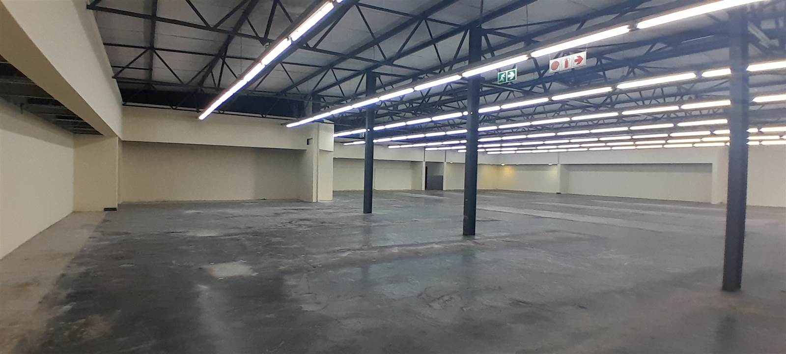 1240  m² Retail Space in Rustenburg Central photo number 8