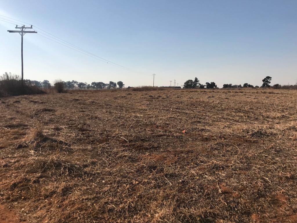 1.7 ha Land available in Droogefontein photo number 2