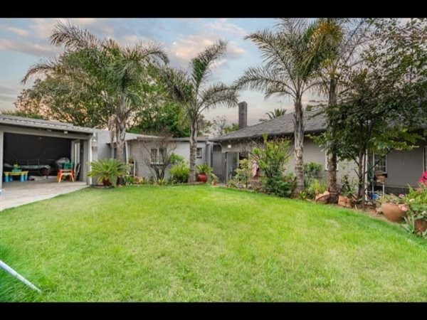 3 Bedroom House 3 Bedroom House