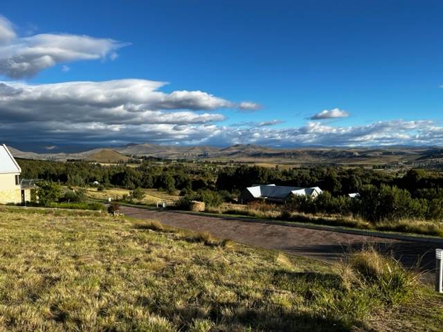 1432 m² Land available in Clarens Mountain Estate photo number 3
