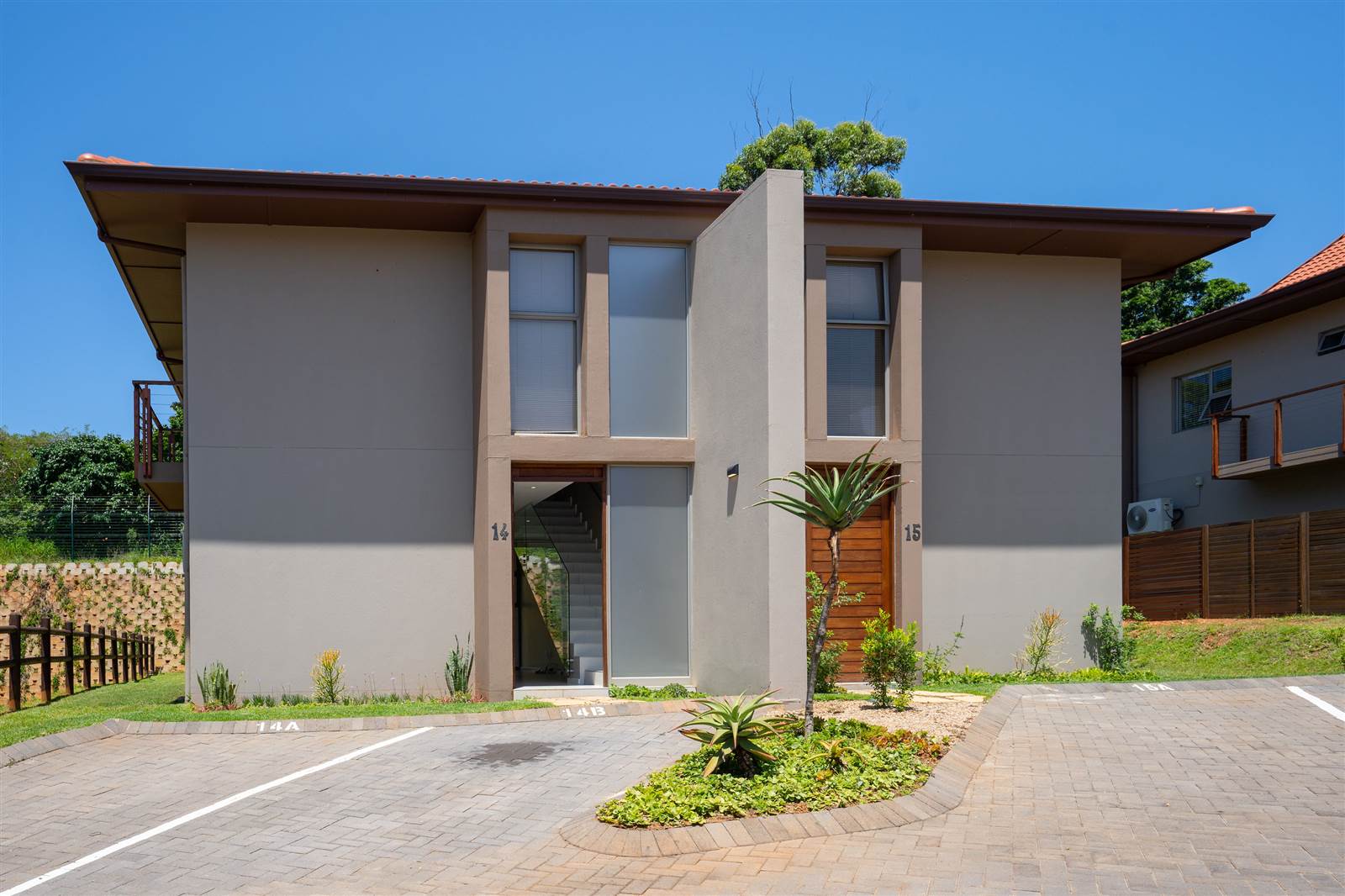 2 Bed Townhouse in Zimbali Wedge photo number 6