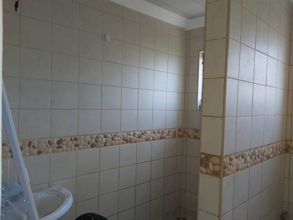 2 Bed House in Eshowe photo number 13