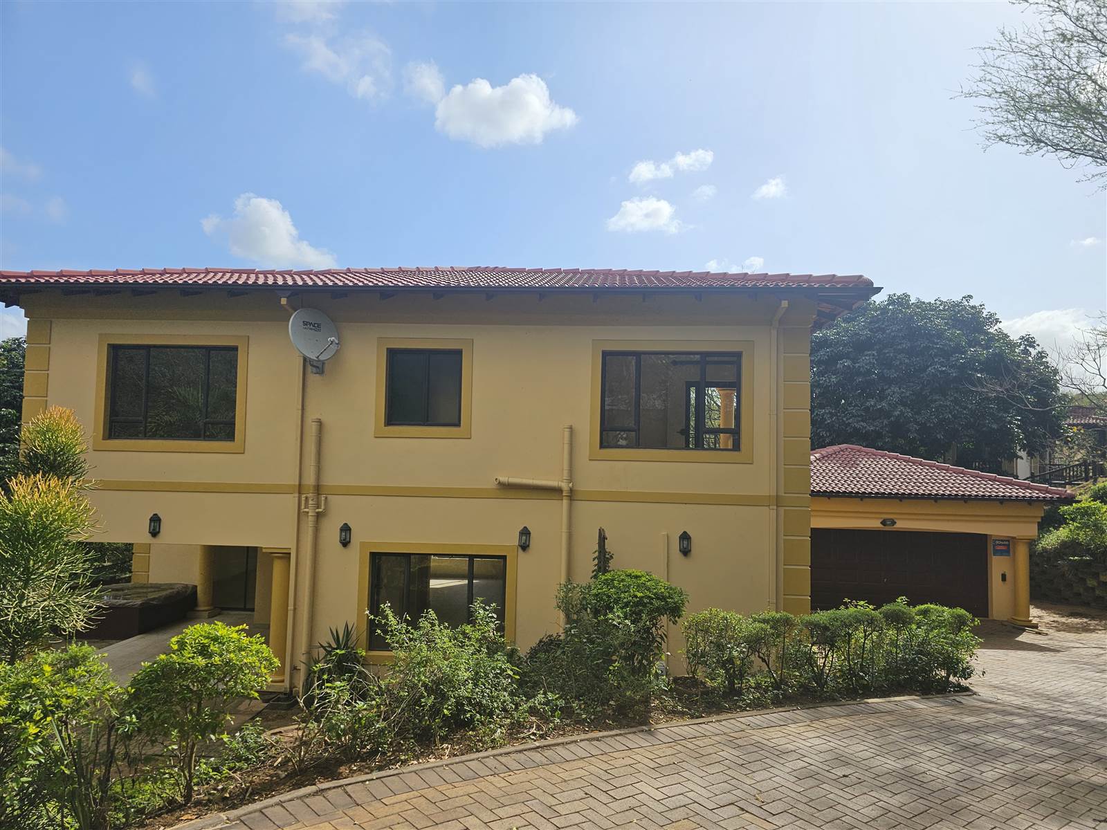 3 Bed House to rent in Seaward Estates RR4193864 Private Property