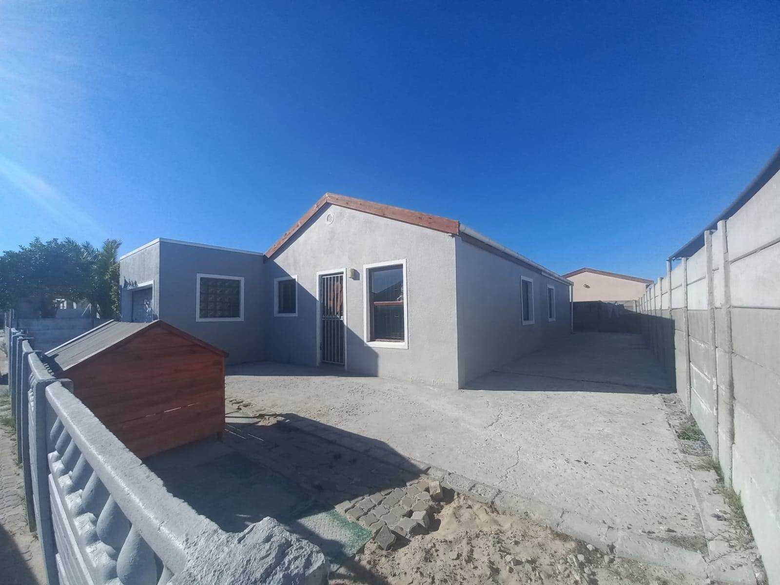 5 Bed House in Mitchells Plain photo number 22