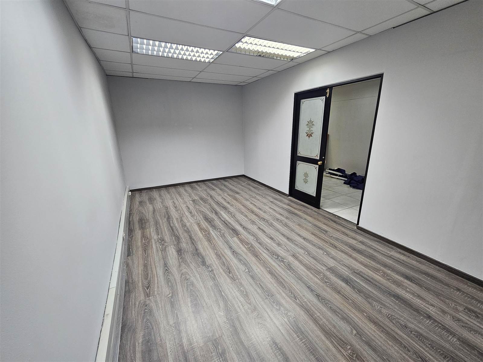 109  m² Commercial space in Garsfontein photo number 6